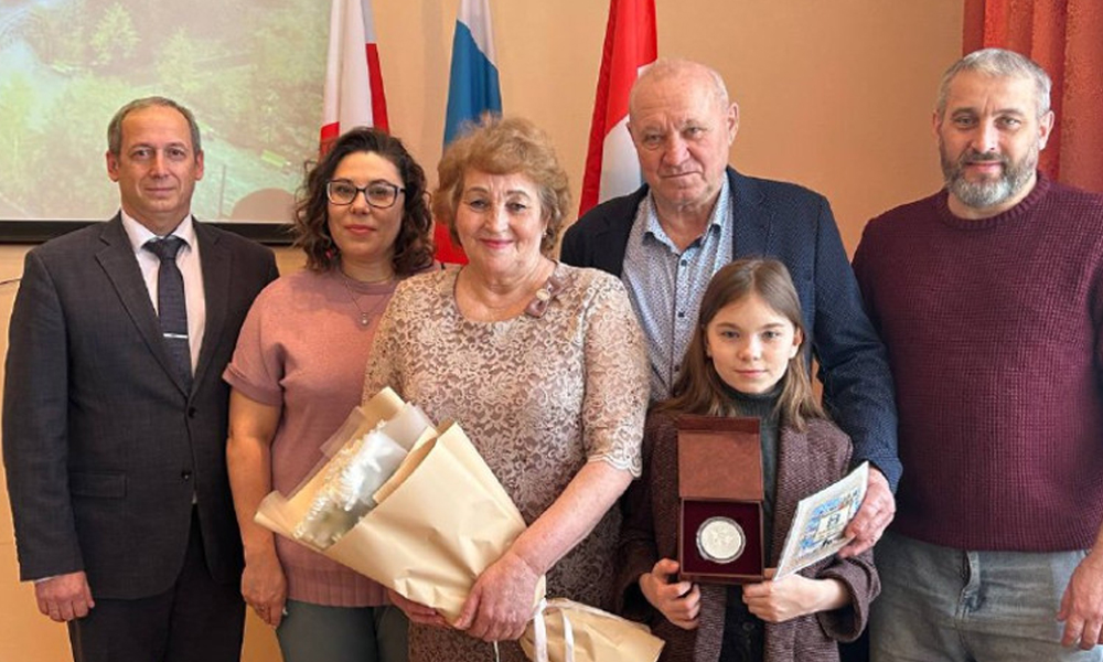 В Омске поздравили супружескую пару, отметившую золотую свадьбу