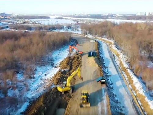 Строящуюся омскую дорогу на 3-й Островской сняли с квадрокоптера