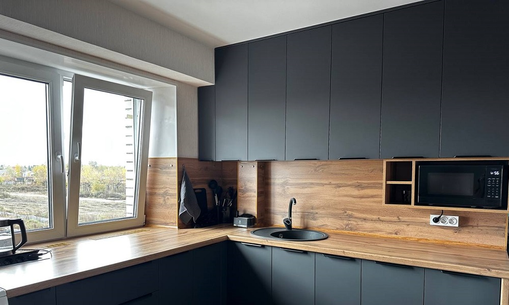 В Омской области адаптировали ещё восемь квартир для ветеранов СВО