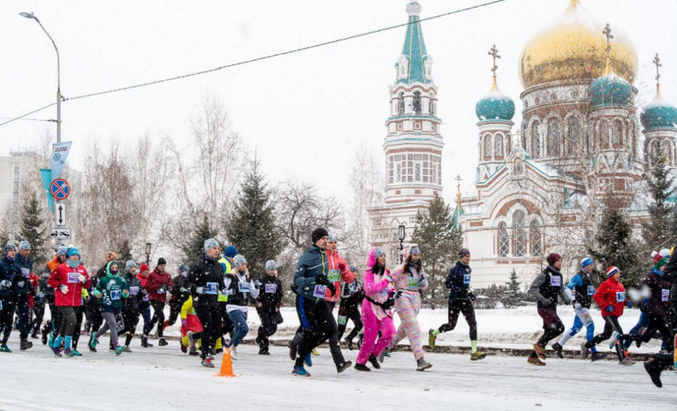 На участие в омском Рождественском полумарафоне были зарегистрированы свыше 1500 человек