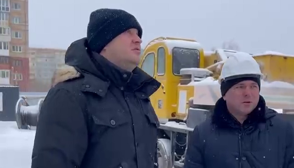 «Есть отставание, которое нужно навёрстывать»: Виталий Хоценко побывал на стройке стационара на Перелёта