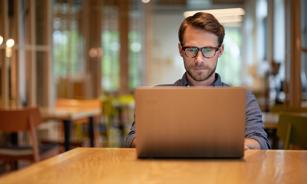 Омские разработчики создали AI-ассистента, способного заменить команду программистов