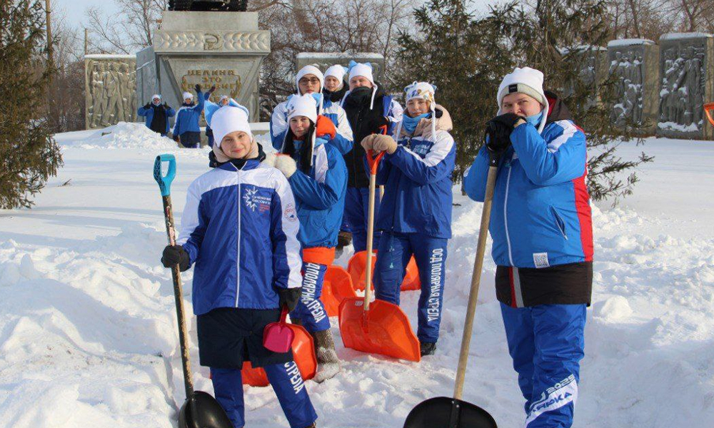 «Снежный десант» высадился в Русско-Полянском районе