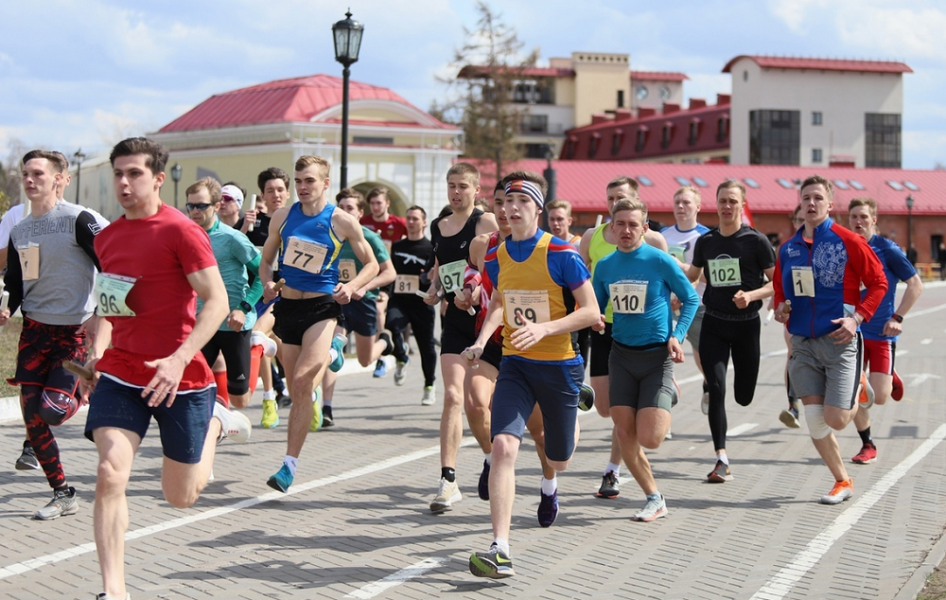 Эстафета на призы областного правительства собрала в Омской крепости более 600 участников 