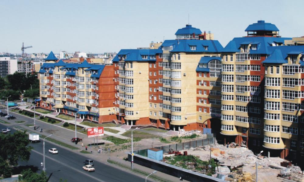 В Омске готовят к сдаче дом на пересечении улиц 10 лет Октября и Куйбышева