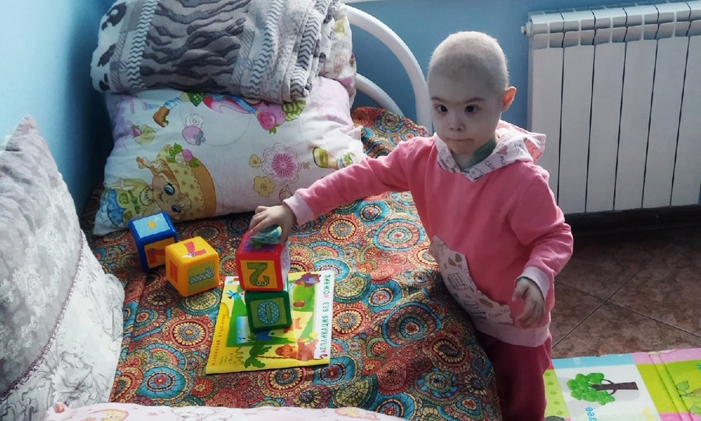 4-летней девочке из Омска срочно требуется донор крови 