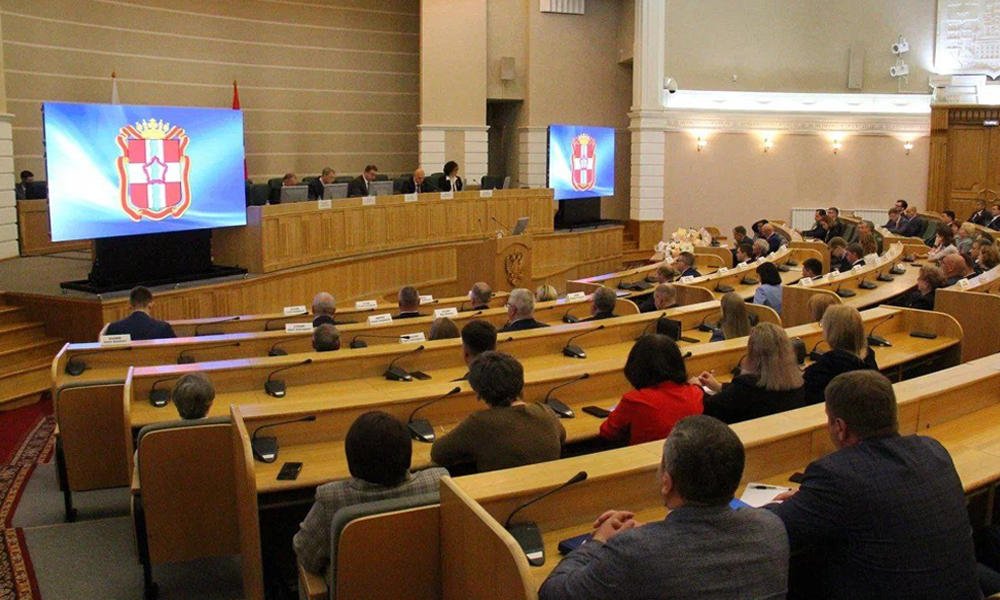 Виталий Хоценко отметил рост экономических показателей Омской области