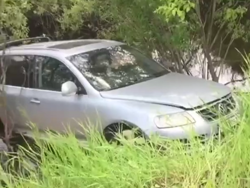 На окраине Омска большегруз влетел в иномарку, где находился малолетний ребёнок