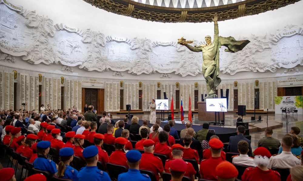 Вышла в свет вторая книга стихов участников специальной военной операции