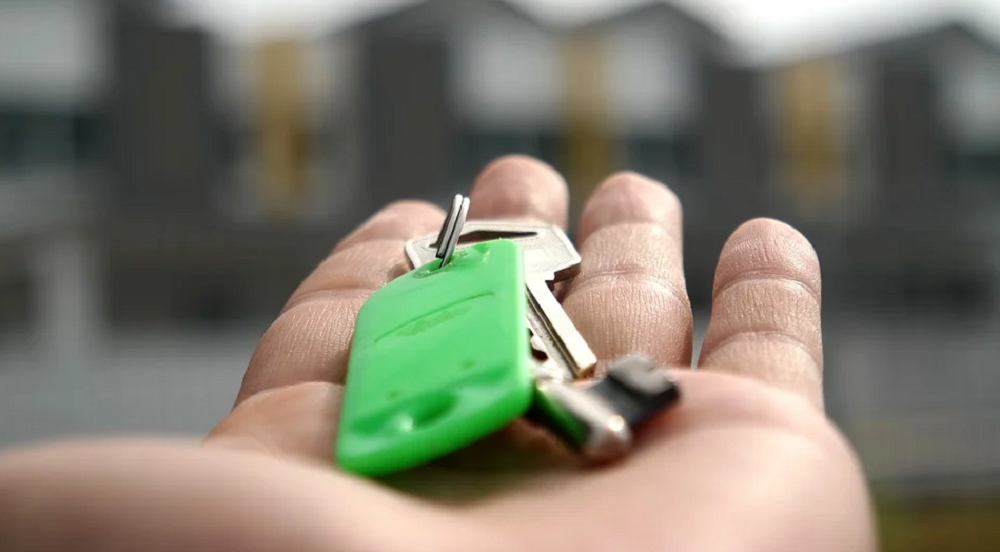 За самую дорогую квартиру в Омске в 2022 году новые владельцы заплатили больше 30 млн рублей