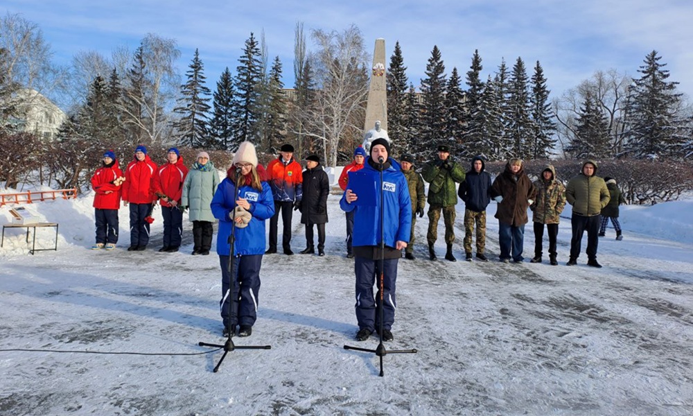 В преддверии Дня защитника Отечества в Называевске состоялся автопробег «Zа Россию»