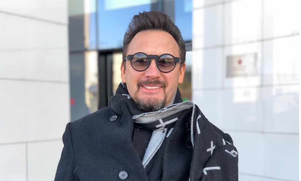 На омских избирательных участках раздадут билеты на концерт Стаса Михайлова