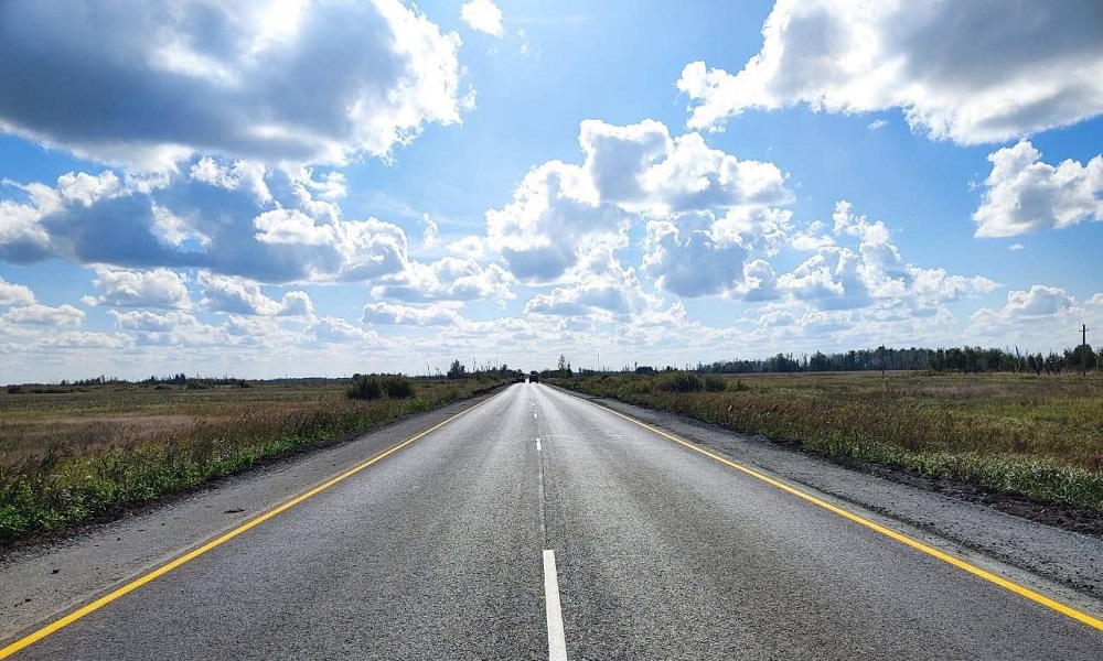 Виталий Хоценко сообщил о завершении ремонта участка дороги Называевск — Исилькуль