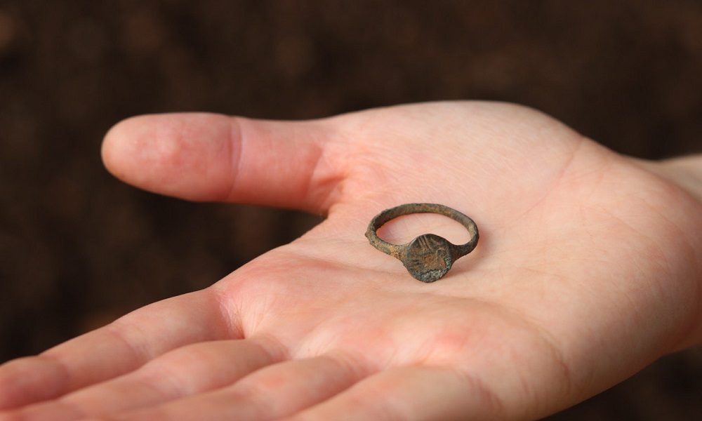 В старейшем здании Омска открывается археологическая выставка, посвящённая жизни и военной службе первых русских сибиряков (0+)