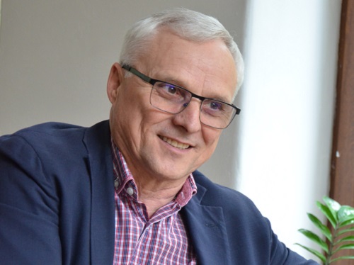 Создатель детского хосписа под Омском претендует на звание "Headliner года"