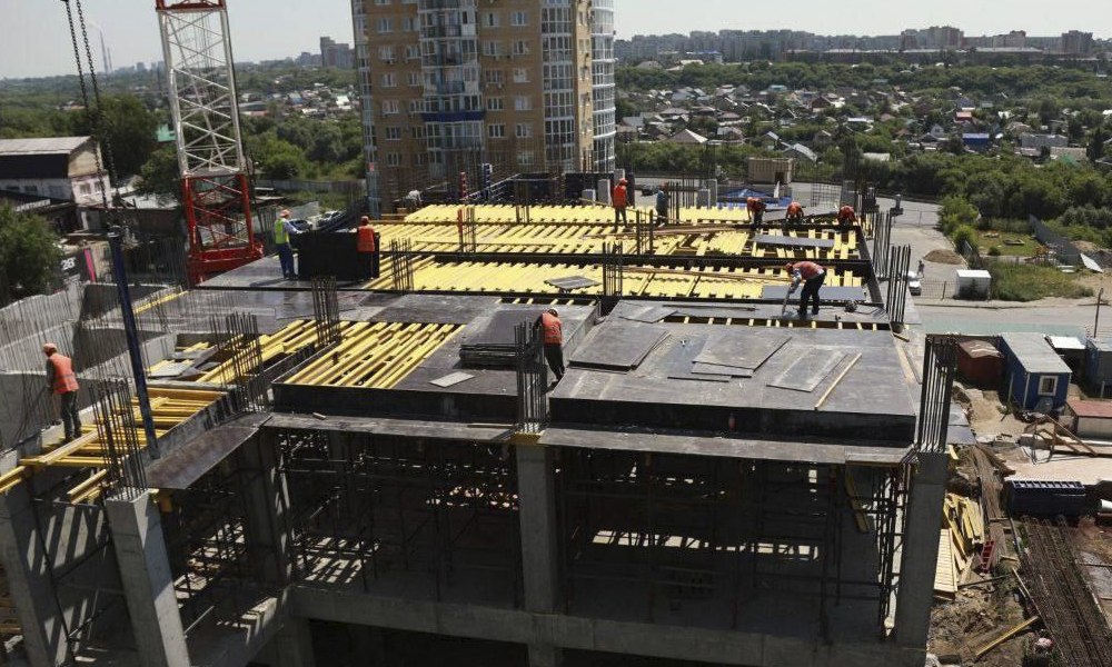 Виталий Хоценко сообщил о начале нового этапа строительства операционного корпуса КХМЦ