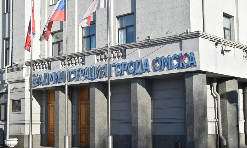 Владелец сети киосков с шаурмой подал документы на пост мэра Омска