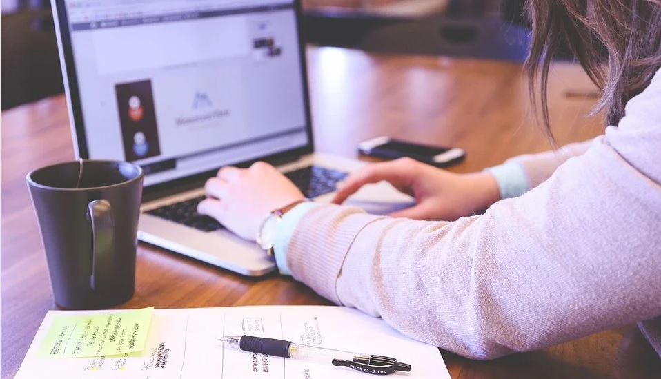 Абитуриенты начнут поступать в вузы по новым правилам