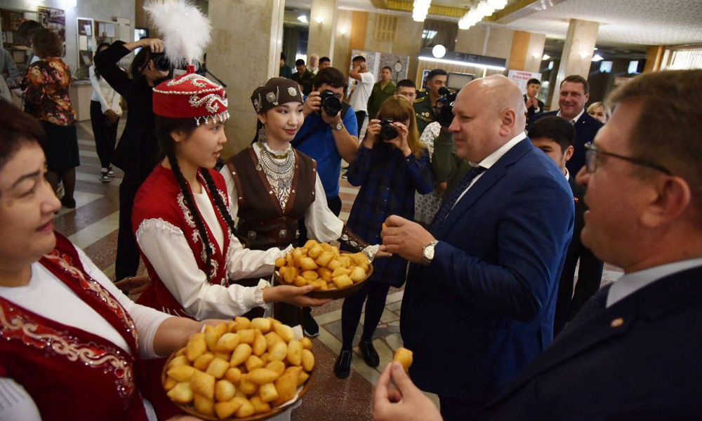 В Омске стартовали Дни кыргызской культуры