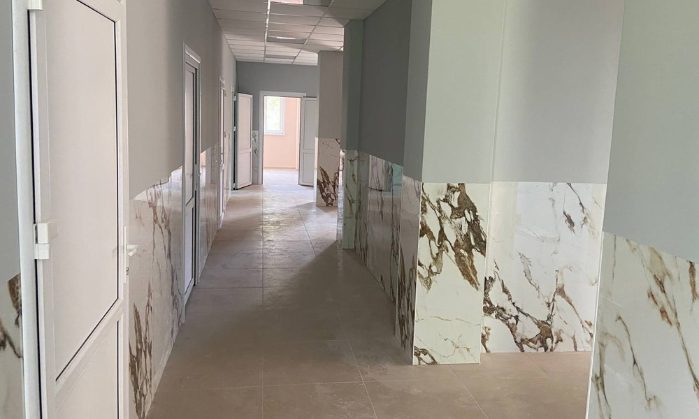 В детской поликлинике на Левобережье завершили ремонт второго этажа