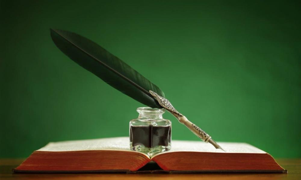 Без мотоциклета и мазуриков: «Яндекс» рассказал об изменениях в русском языке за последние 100 лет 