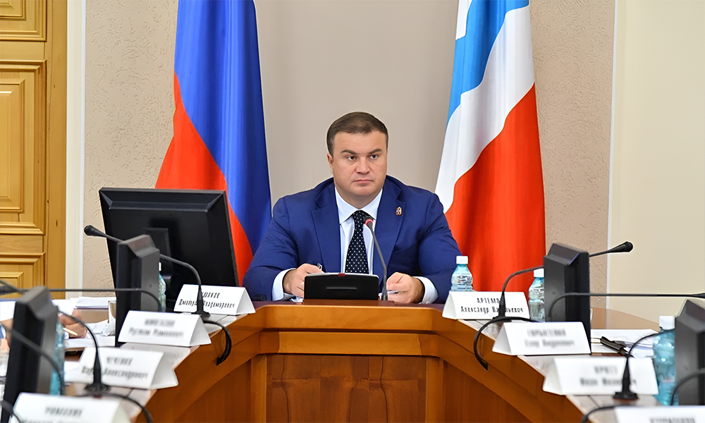 Виталий Хоценко утвердил новые правила для летних кафе с алкоголем