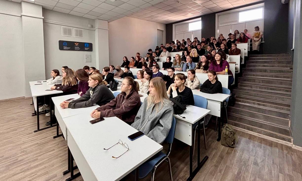 Более 80 студентов ОмГПУ написали экологический диктант