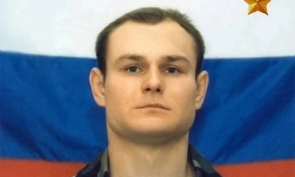 Сенатор РФ Дмитрий Перминов подчеркнул важность сохранения памяти об отважных людях, таких как Герой России Олег Охрименко