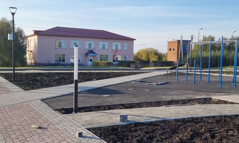 В Исилькуле, Называевске и Таре продолжаются работы по благоустройству общественных территорий