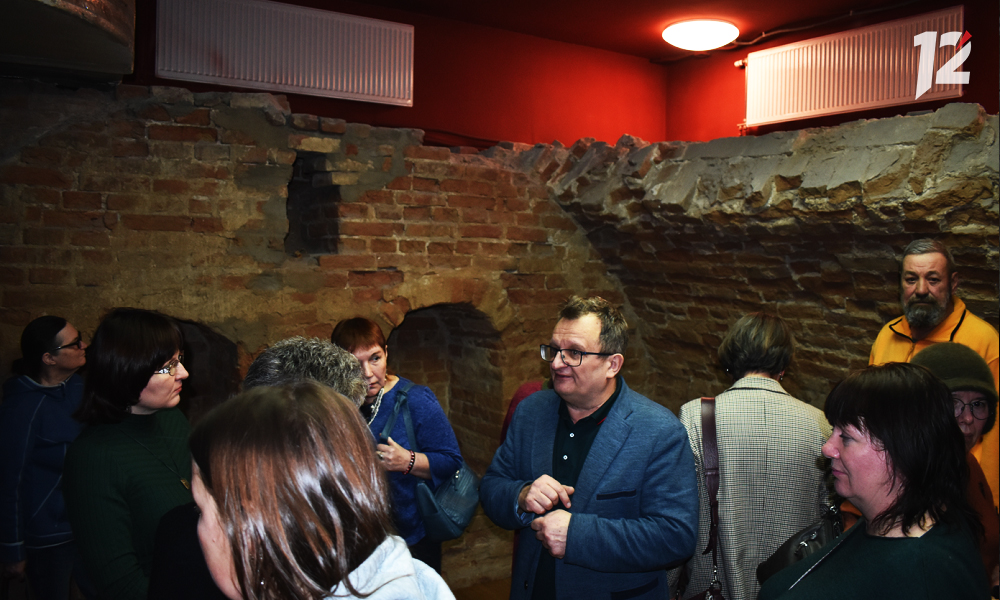 «Что нам говорит земля»: археолог рассказал о раскопках на месте омского острога и двух снесённых соборов 