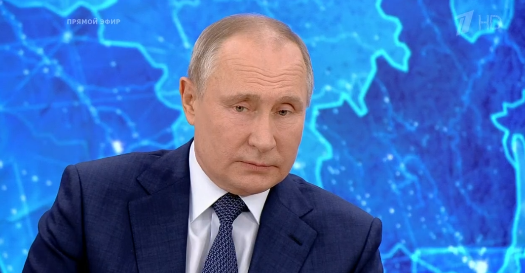 Путин назвал провокацией вопрос Шнурова о хакерах и Трампе, но всё равно ответил