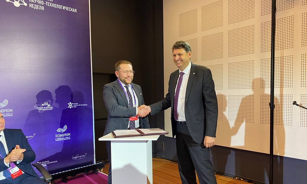 Правительство Омской области и Московский государственный технологический университет «СТАНКИН» подписали соглашение о сотрудничестве