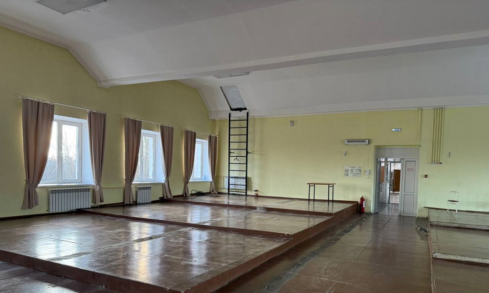 К Новому году планируется завершить обновление актового зала в омской ДШИ № 12