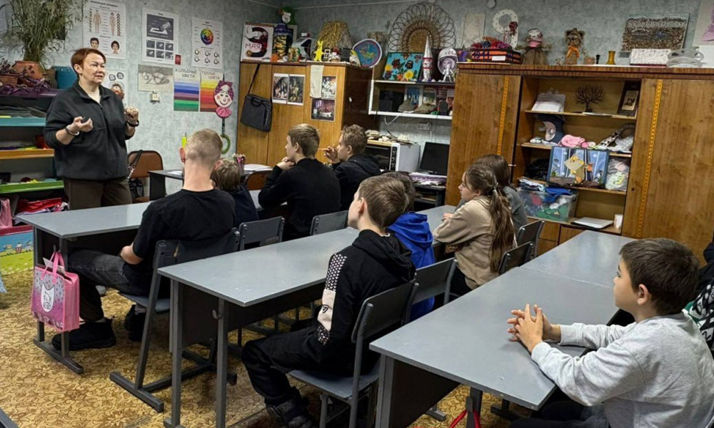 В Омской области развивают систему наставничества для подростков