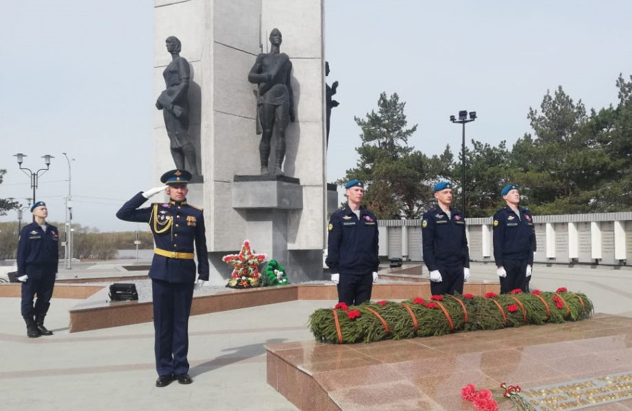 В Омске прошла патриотическая акция «Эстафета Памяти» 