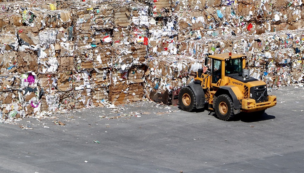 Запуск второго мусоросортировочного комплекса в Омске остался незамеченным