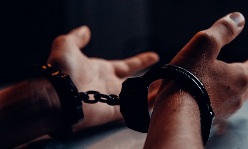 Суд приговорил жителя Омской области, по вине которого в ДТП погибли две женщины, к 8 годам колонии 