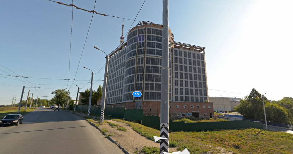 В Омске сняли объявление о продаже недостроенного отеля у Телецентра