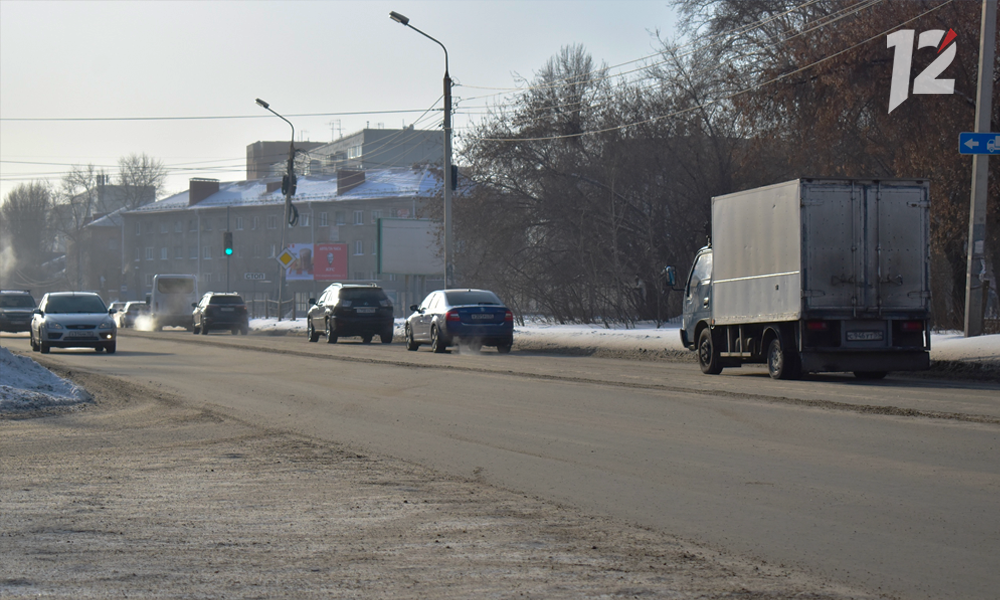 В Омске утвердили льготы по оплате рекламных конструкций для компаний, терпящих убытки