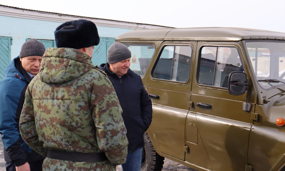 Жители Исилькульского района отправили гуманитарный груз для бойцов СВО