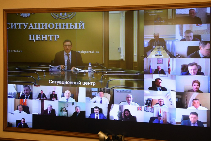 В трёх омских министерствах назначили новых руководителей