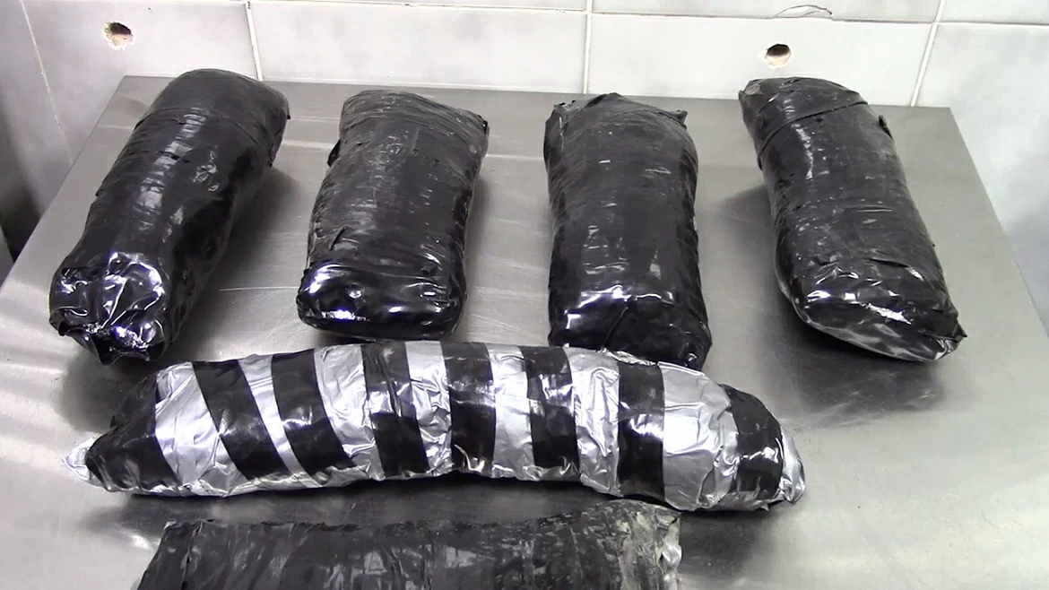 В Татарстане изъяли партию наркотиков, которая должна была попасть в Омск 