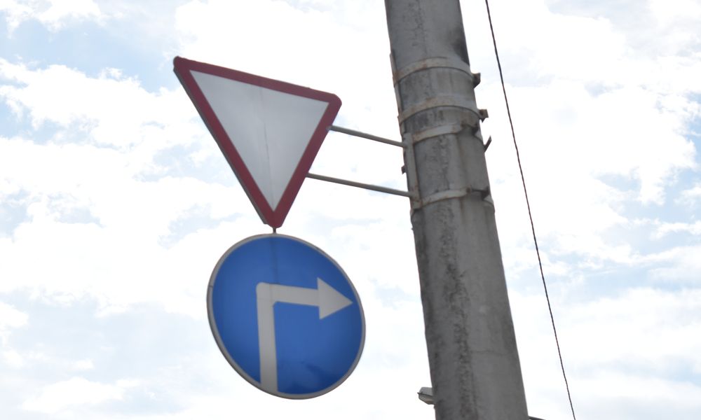 Омские водители пока могут не бояться увеличения штрафов и лишения прав с Нового года