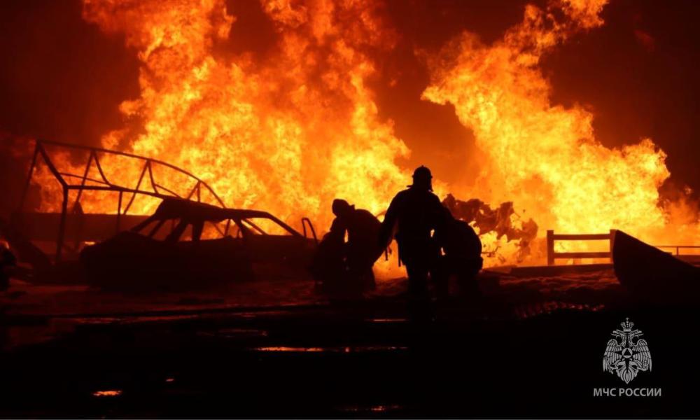 На одной из АЗС в Махачкале прогремел сильный взрыв