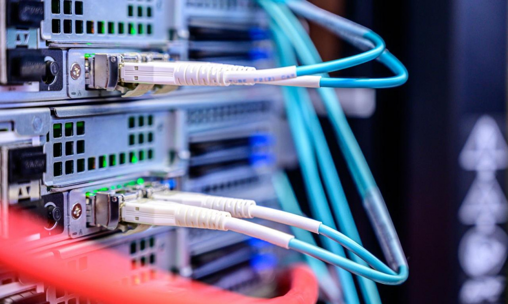 В торговом центре на Левом берегу Омска погиб молодой электромонтёр