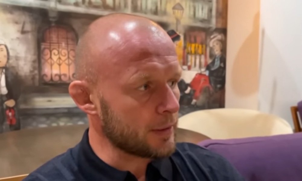 Боец Александр Шлеменко прокомментировал обрушение стены дома на улице 20 Партсъезда