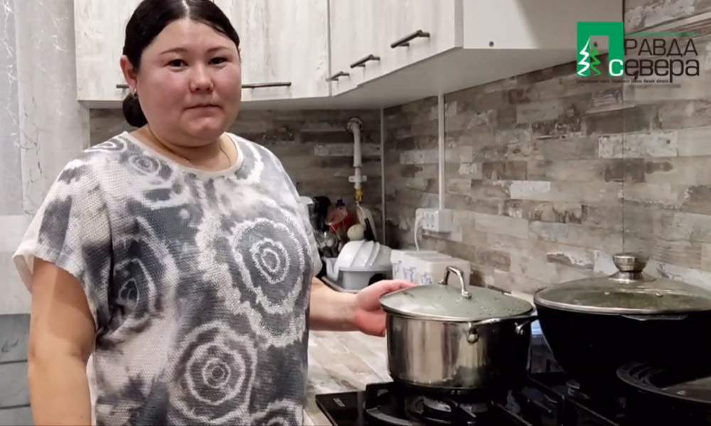 В Омской области в доме семьи погибшего героя спецоперации провели газ