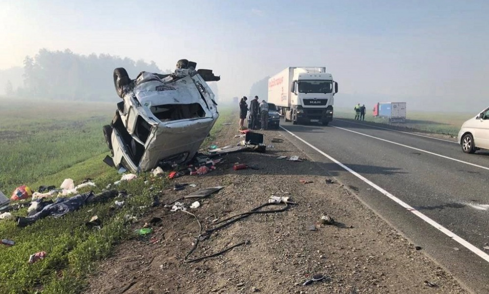 В жутком ДТП на трассе Тюмень — Омск погибли двое мужчин, ещё двое пострадали 