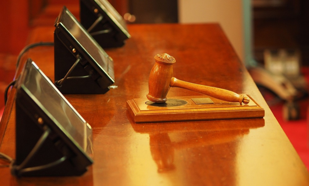 Экс-глава Омского областного суда Ярковой досрочно покинул Совет судей РФ