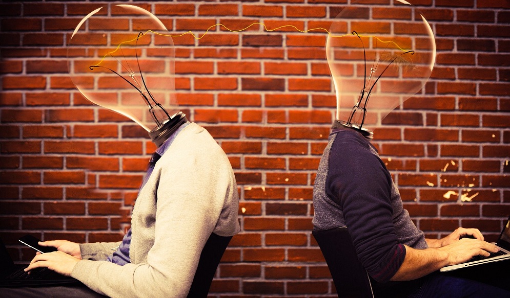 Россияне рассказали, какие качества ценят в коллегах